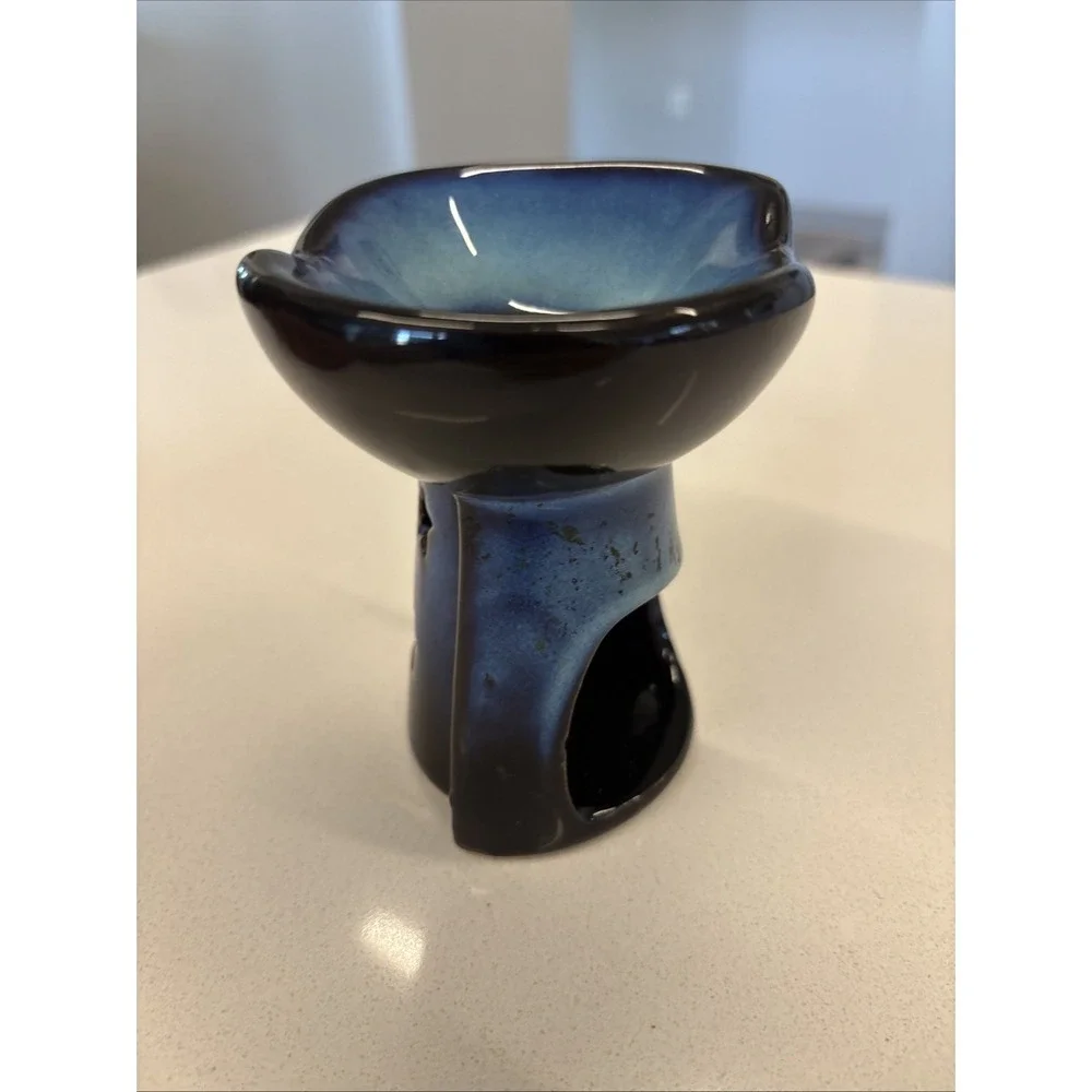 Dark Blue Iridescent Finish Ceramic Oil And Wax Warmer with Celestial Theme